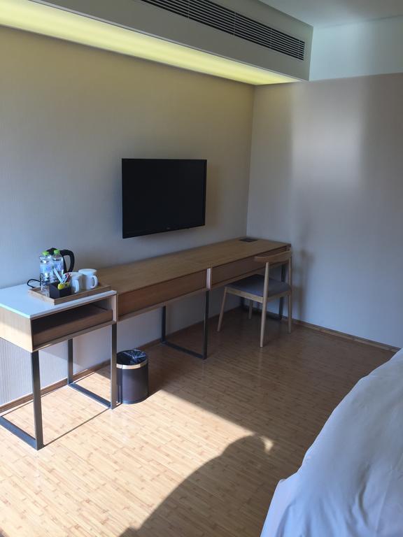 Ji Hotel Jinan Quancheng Square Zimmer foto